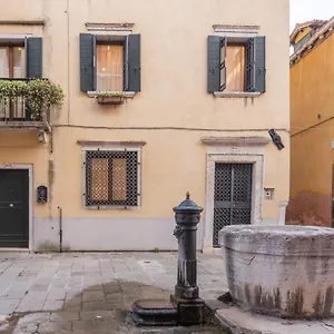 Accademia R&r Apartment Venice