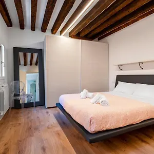 Residenza Riccardo Apartment Venice